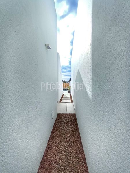 Foto c9b028e9-9f10-4b04-8f70-f0281f3b9e3d. Casa a Dolores
