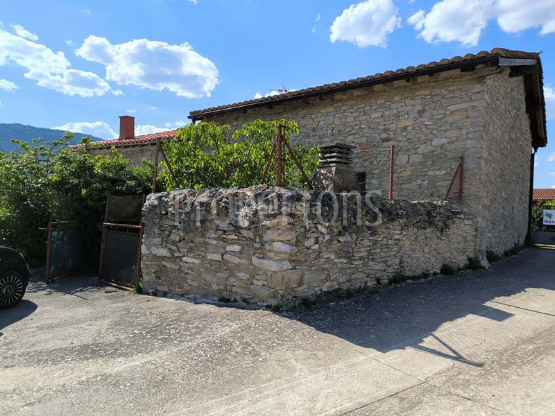 Foto 61d3a7b3-6252-4266-8059-e85c744263ef. Casa adosada en Valdegovía