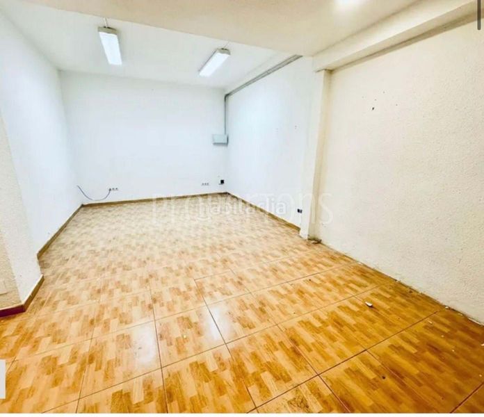Foto a16b58f3-856b-4441-acc8-2499a5cef50d. Local comercial a Centro Urbano Benidorm