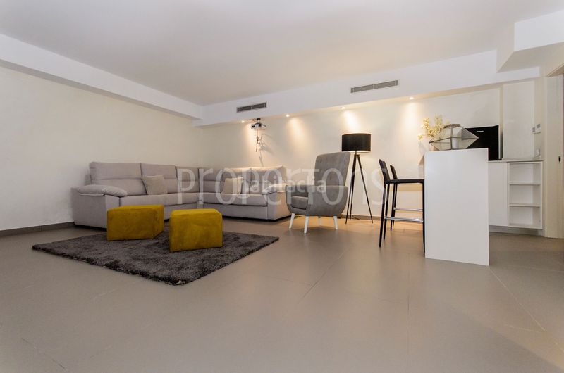 Foto b1dd7795-9e8e-4f58-9c70-66e68154e659. Pis a Campoamor Orihuela