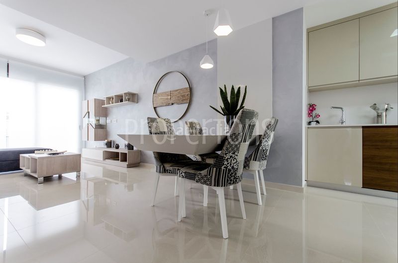 Foto f5f88f14-54e3-4cad-9ce8-38748cf02499. Casa a San Miguel de Salinas
