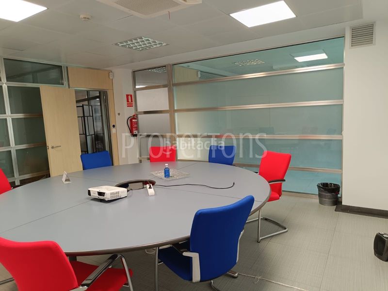 Foto 55ba5352-151e-4f23-ac2f-4936a3855684. Büro in Derio