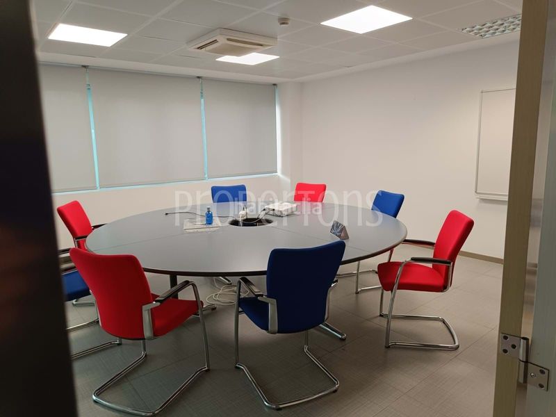 Foto 6750b0ec-c39b-40ba-82b9-6d66afdb03d9. Büro in Derio