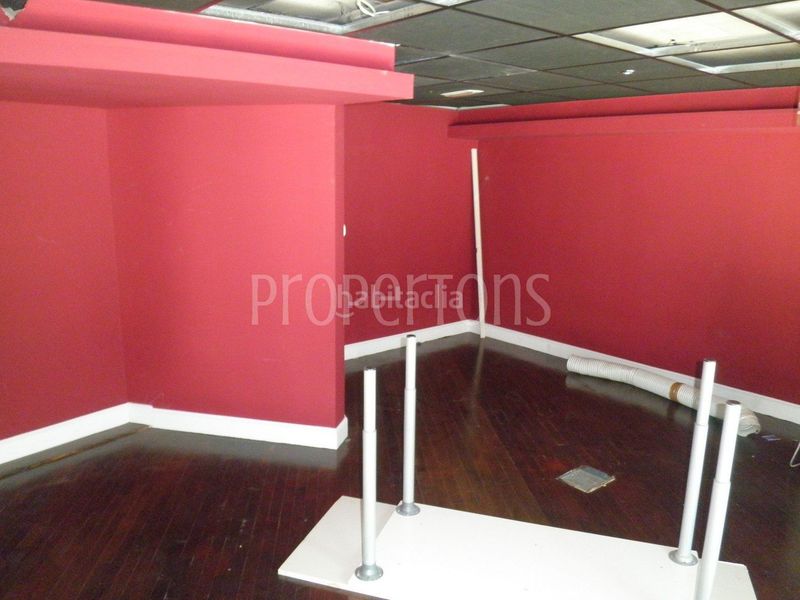 Foto a0a13ff5-41d9-4ff4-93d1-92f3292a3ad4. Local comercial a Valle de Trápaga - Trapagaran
