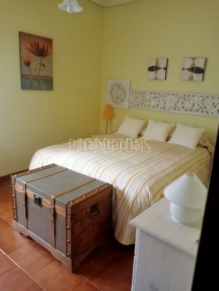 Foto 3007e5f2-e41f-455e-9ba6-42e8c2b15e80. Casa adossada a Condado de Treviño