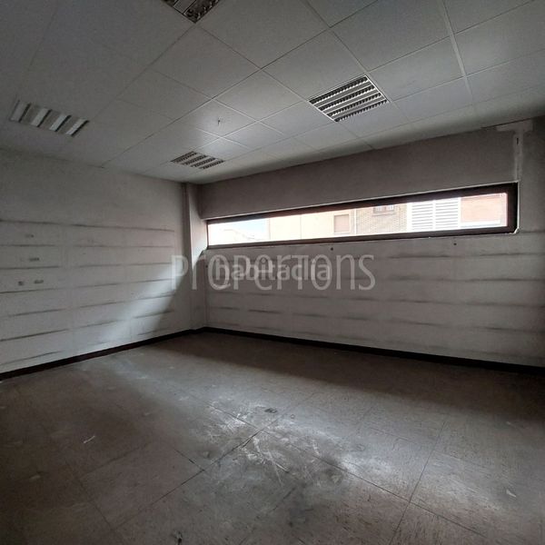 Foto 0e430a43-70e8-4a89-b8bd-2b3359bbb28e. Local comercial a Iralabarri Bilbao
