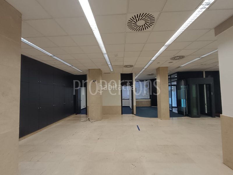 Foto fd9b1d74-5993-4592-a4f8-8c314acf2e9c. Local comercial a Iralabarri Bilbao