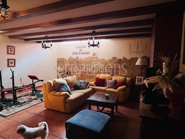 Foto 6ab6056c-8c2e-4bc6-8a10-1fa4ae5448be. Xalet a Monforte del Cid