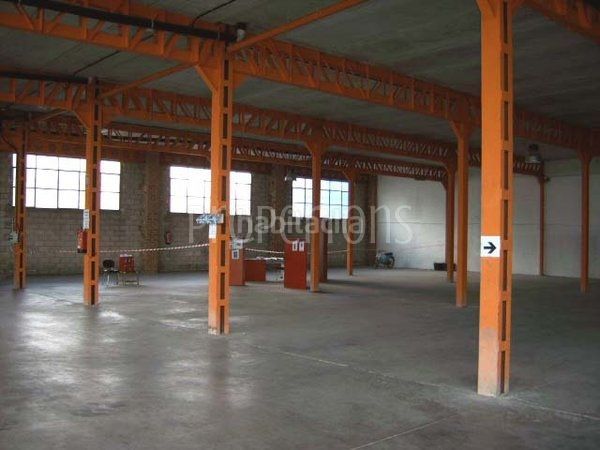 Foto 7f5e9534-0c1c-456f-b83f-327e0e24f6f3. Nau industrial a Biar