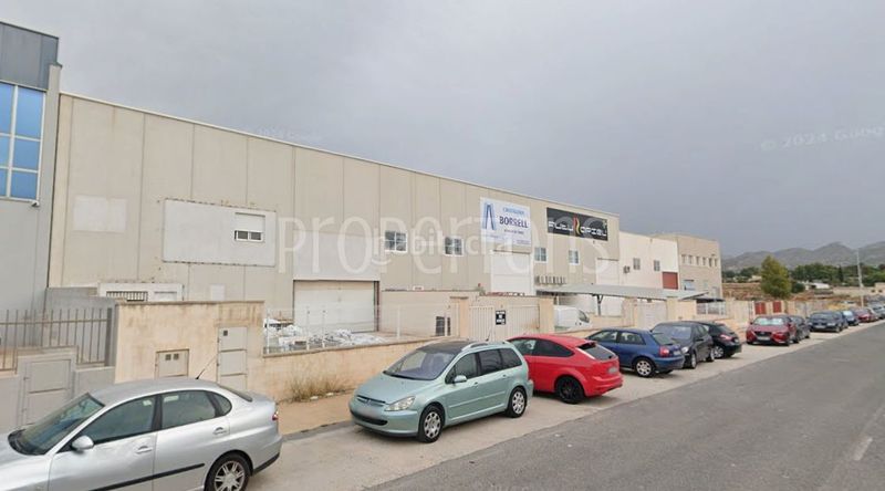 Foto d835fc16-e08c-49a6-9e78-d4f7bd341990. Nave industrial en Campo Alto-Club de Campo Elda