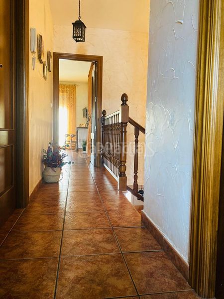 Foto 4cf892f0-8b03-4c53-bf5f-f70cb26054f9. Casa adossada a Salinas