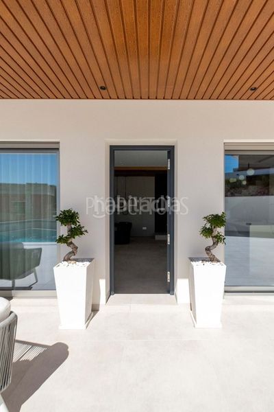 Foto 56c296d8-4f59-4e80-a05f-bafd0cf9f279. Casa a Campoamor Orihuela