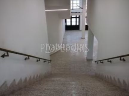 Foto d69cceed-e467-433d-99e3-d2b9cdebff2c. Local comercial a Centre-Zona Alta Alcoi