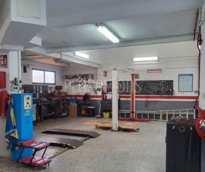 Foto a6fa3e32-b02d-409b-bcc6-d8efca8175df. Local comercial en Centro Urbano Benidorm