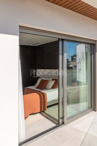 Foto 13fc769f-d7d6-46db-85e5-c1ac77618500. Casa a Campoamor Orihuela