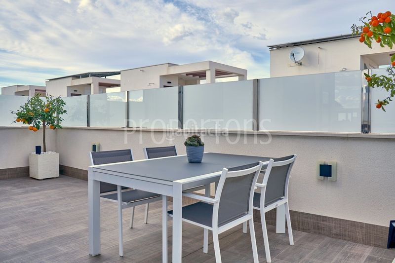 Foto ea5a07ce-afdc-48a9-b785-f36530f4979f. Casa a Pueblo Bravo Rojales