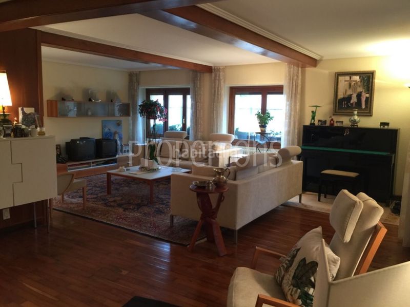 Foto 71a4a936-c56c-465c-862f-191841083d4c. Casa adossada a Zona Rural Suroeste Vitoria - Gasteiz