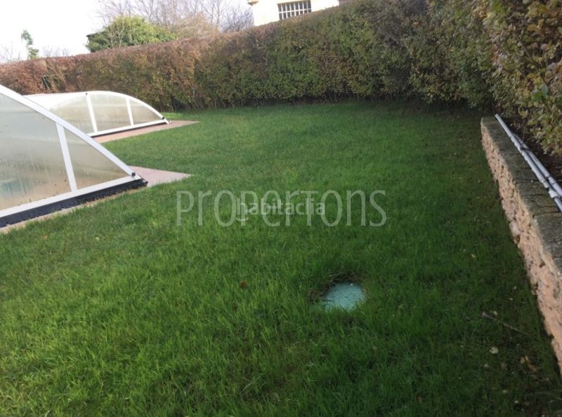 Foto 8365e0f8-ae7e-4e04-bb51-eb2c024805b2. Casa adossada a Zona Rural Suroeste Vitoria - Gasteiz