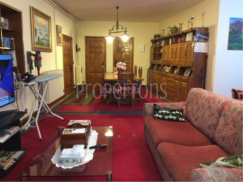 Foto b241590d-d3d5-4b9e-a668-495395043bb0. Casa adossada a Zona Rural Suroeste Vitoria - Gasteiz