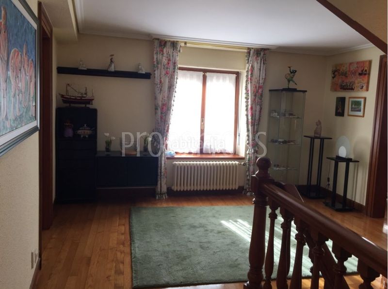 Foto e646cf9f-7213-4ada-85d4-a08209fda643. Casa adossada a Zona Rural Suroeste Vitoria - Gasteiz