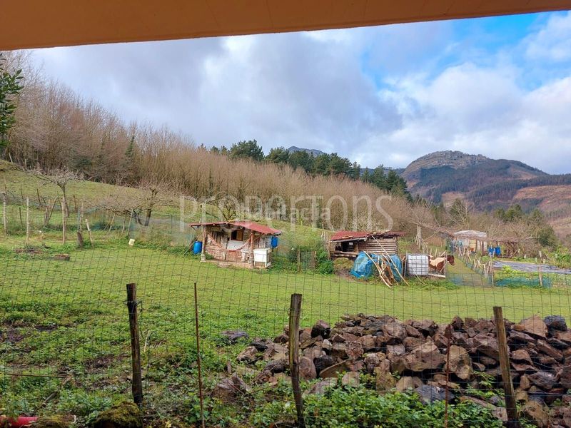 Foto bfbb2740-9b64-4ed9-a0bb-bb16a2ec3b0c. Xalet a Zeanuri