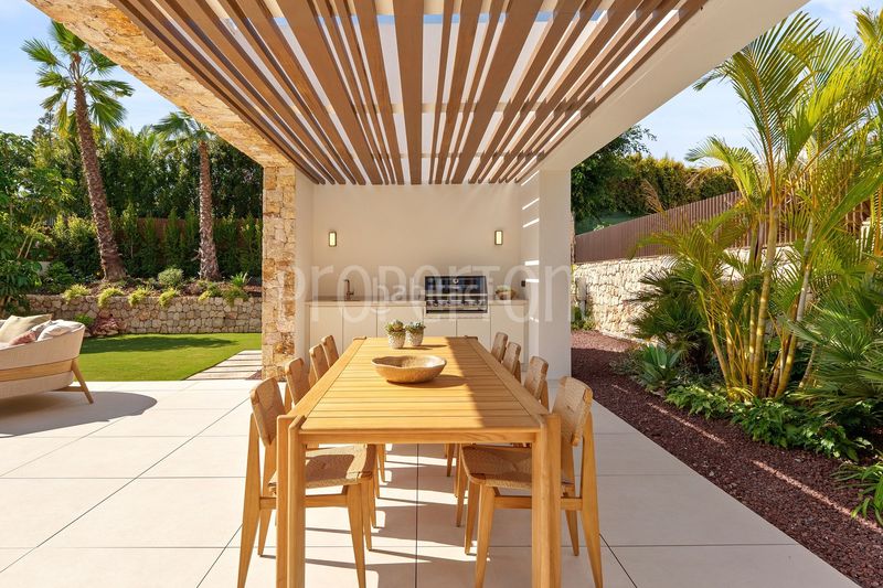 Foto 00c39387-fa76-46f6-8d92-8df1b39021be. Casa a lomas de Marbella club Marbella