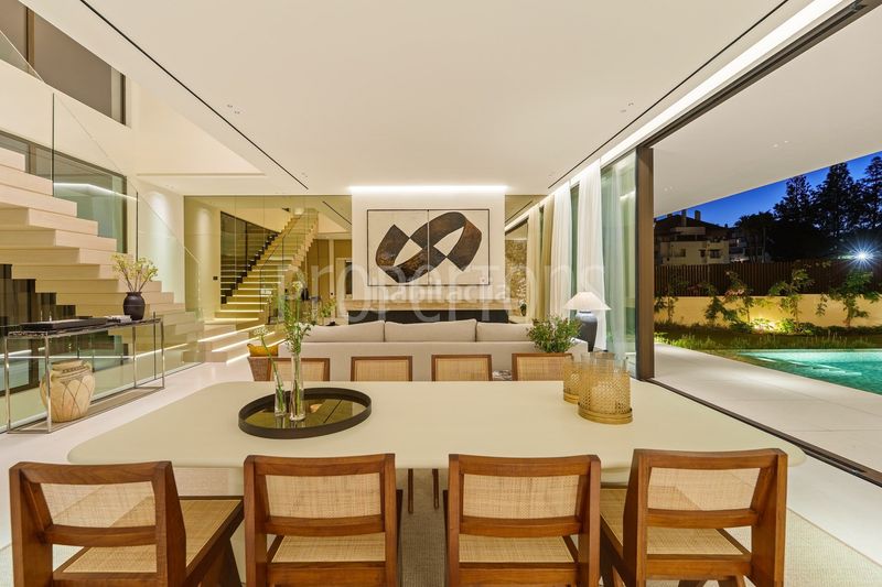 Foto 76b03d58-6702-4789-8cb4-54de8e8673a8. Casa a lomas de Marbella club Marbella