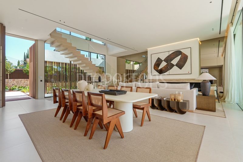 Foto 9f2d3e7a-3860-4003-8bb7-c7ef31058c2b. Casa a lomas de Marbella club Marbella