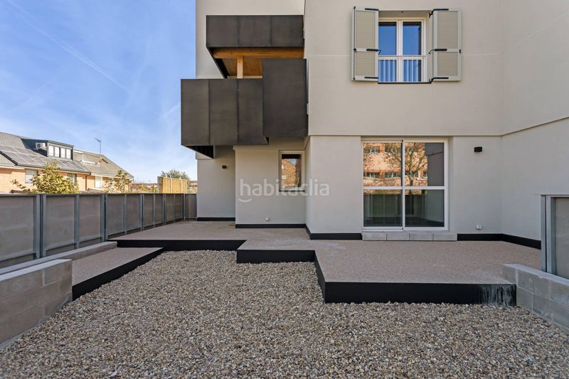 Foto ccbb0976-c7a4-421e-8a40-f3f0fa10f3c7. Casa adossada amb calefacció aparcament a Canillejas Madrid