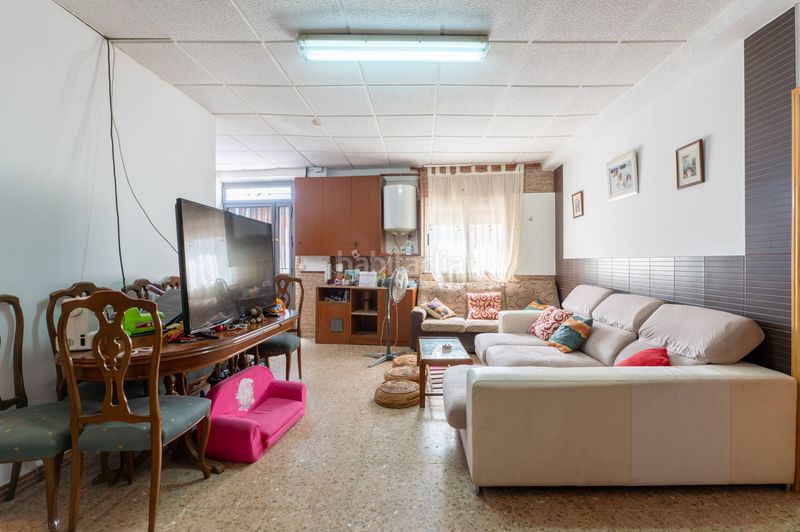 Foto a25709c9-09b4-4bd6-84fe-46b7c3597000. Casa amb calefacció a Calzada de Calatrava