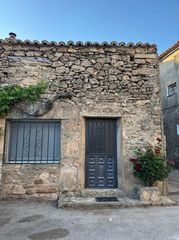 Casa en Calle cantarranas 34. Casa de pueblo sagides ( arcos de jalon)