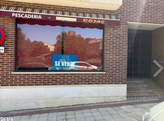 Local Comercial a Avenida de la Constitución 8