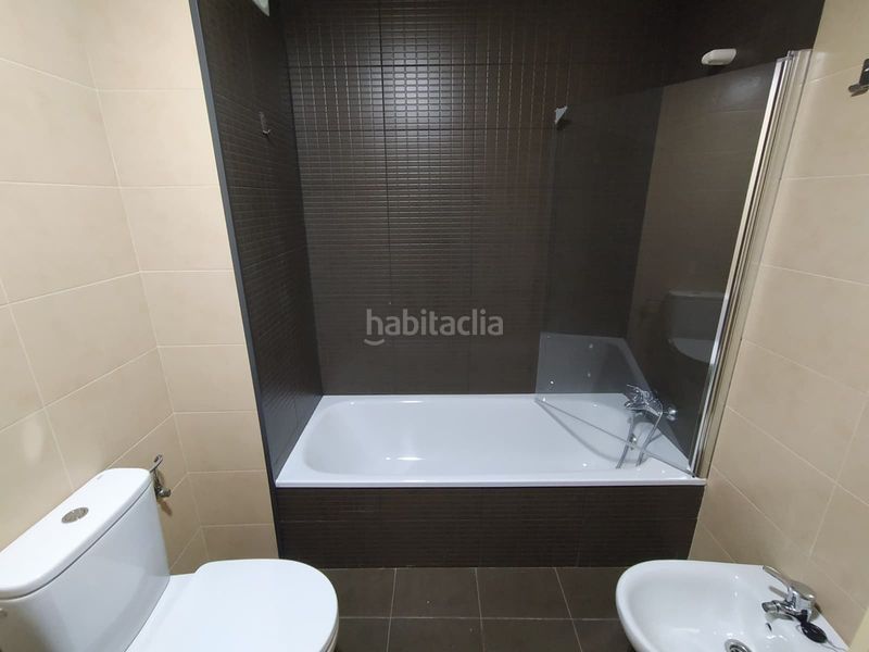 Foto c220f78a-1503-47d1-8632-8c5c3177addd. Lloguer casa adossada a Corcubión