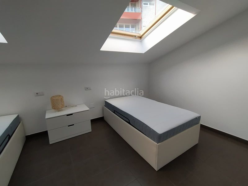 Foto f230263e-4312-4c54-be13-d4b99dac4858. Lloguer casa adossada a Corcubión