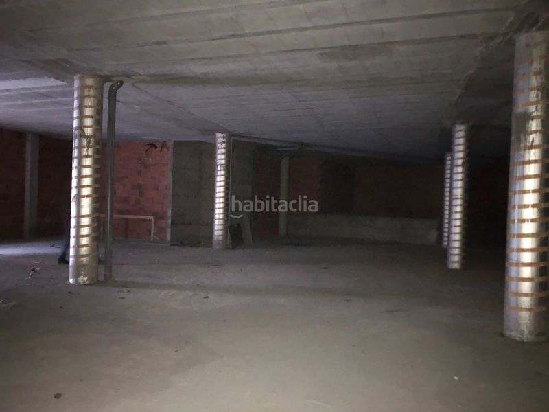 Foto 833b1c07-8a39-42d9-8ad4-b1c8c2429619. Local comercial a Cee