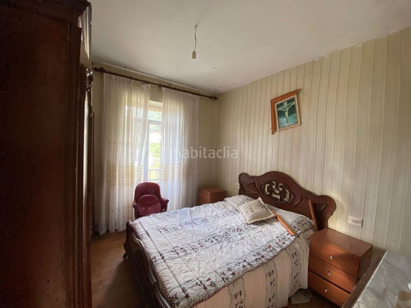 Foto 1c07d2f0-4f2d-4c35-ac9d-fda852c56fd1. Casa in Cee