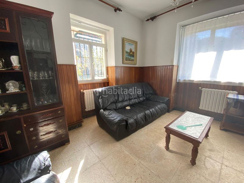 Foto fbe6a87b-600b-462a-b8cd-1a4057529d9e. Casa en Cee