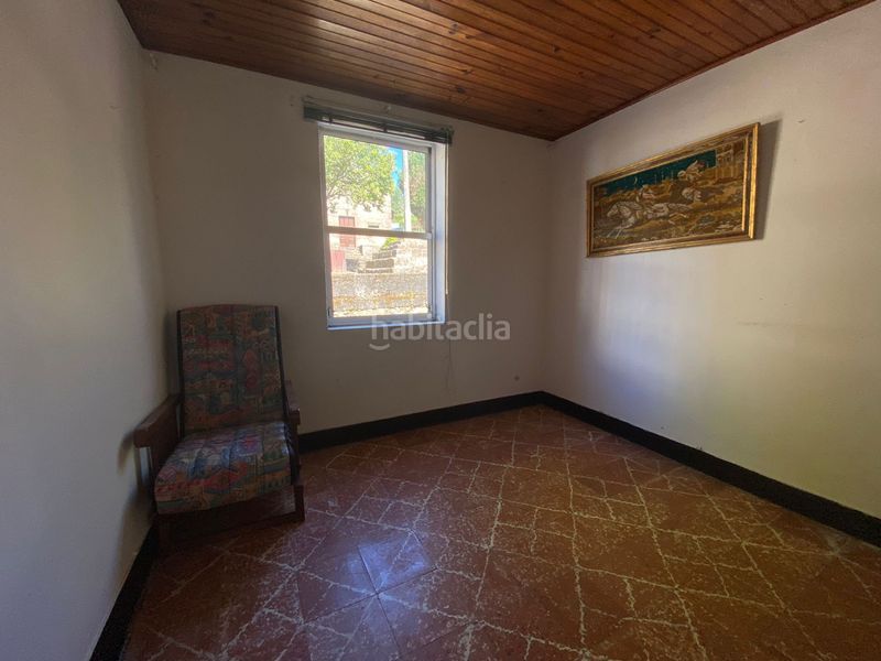 Foto 15a963a6-2978-4784-b07c-bb5fe442857e. Casa a Corcubión
