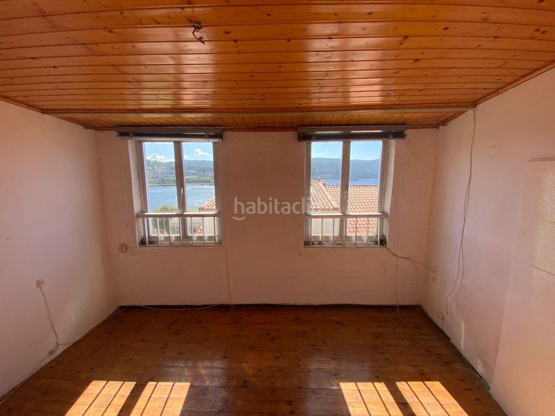Foto 9865b70c-2543-4cb5-900d-f70079057553. Casa a Corcubión