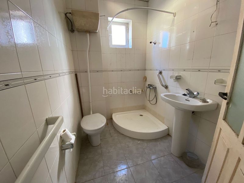 Foto edab6b0d-5bb8-47fe-866c-d3f0a481c122. Casa a Corcubión