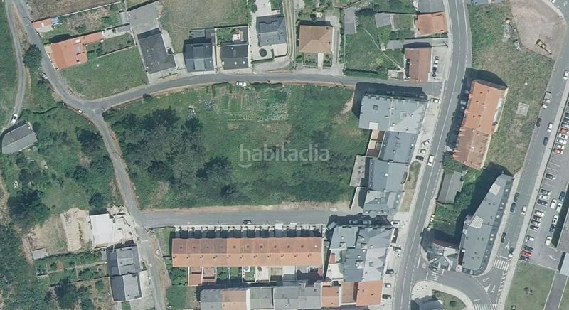 Foto a5c1d067-435d-4c44-a441-277ce098c2e3. Terreny residencial a Cee