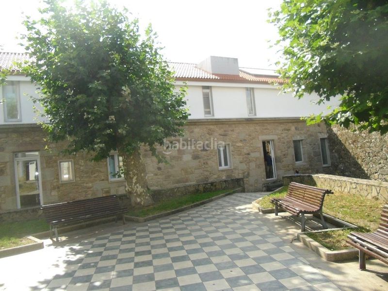 Foto 438c68ce-fec4-476e-b13b-a953482afe34. Edifici a Cee