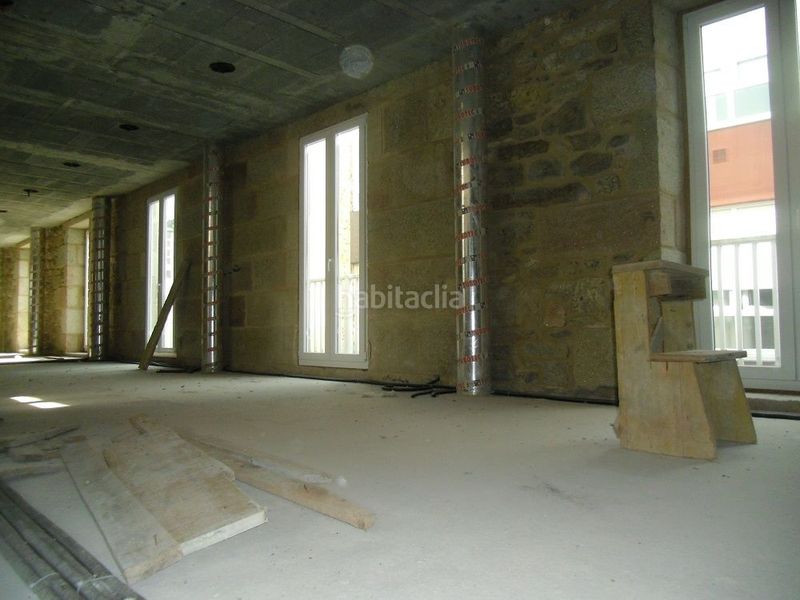 Foto 88cf681f-4c8f-48d5-91dc-e64f6cd92b93. Edifici a Cee