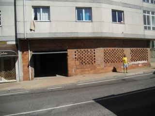 Locale commerciale in Fisterra. Bajo comercial en calle alcalde fernandez