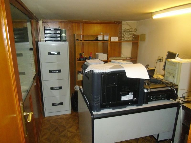 Foto 2a2cd953-56f1-4b40-88a9-0025c38978de. Local comercial a Cee