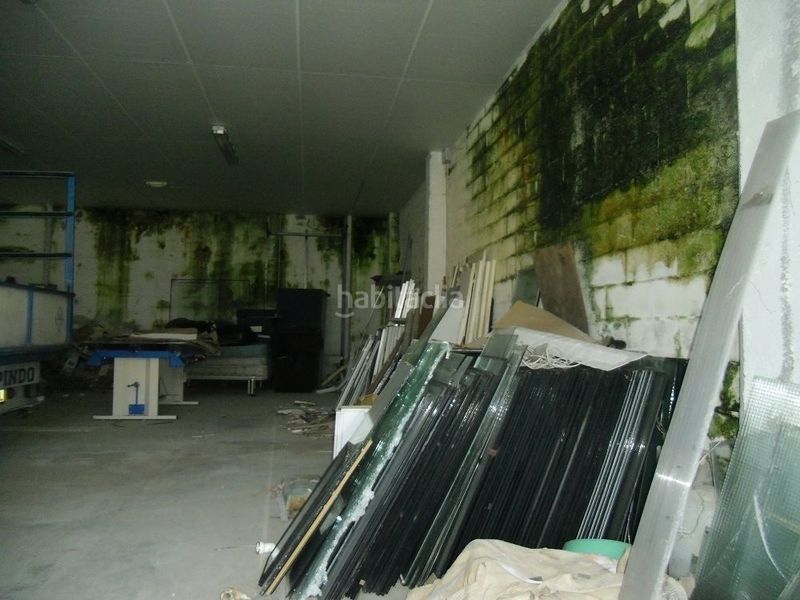 Foto b2f4c707-29f0-424f-8254-383ec81c604d. Local comercial a Cee