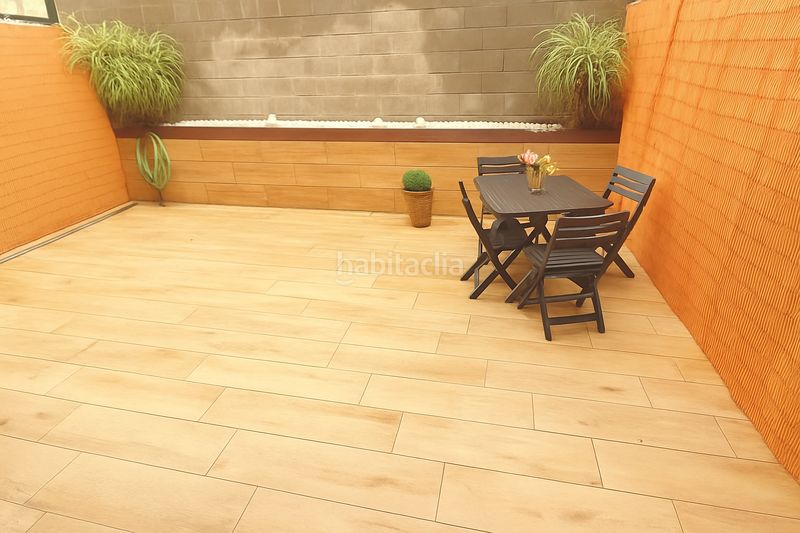 Foto 01030dc8-f4c7-4444-a9df-59a852399eff. Apartament amb piscina a Corcubión