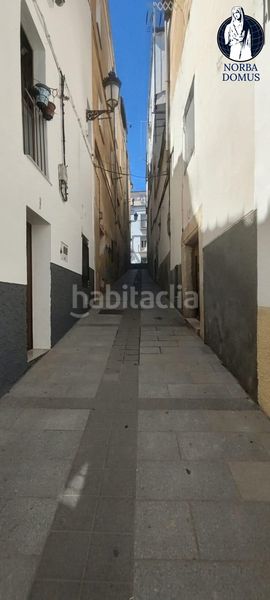 Foto 8bf1f370-5e06-4448-87ac-8d9d507ec569. Casa a Casco Antiguo Cáceres