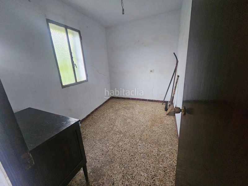 Foto c9867741-5f04-4350-9833-bc4a28254cc5. Masia amb aparcament a Alcuéscar