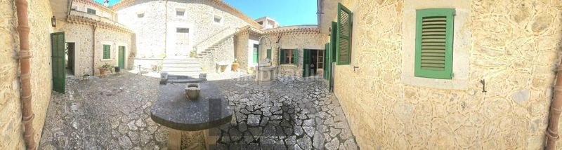 Foto d3d4be4a-b6c1-4cbe-91c0-8366998e16bd. Casa amb aparcament a Mancor de la Vall